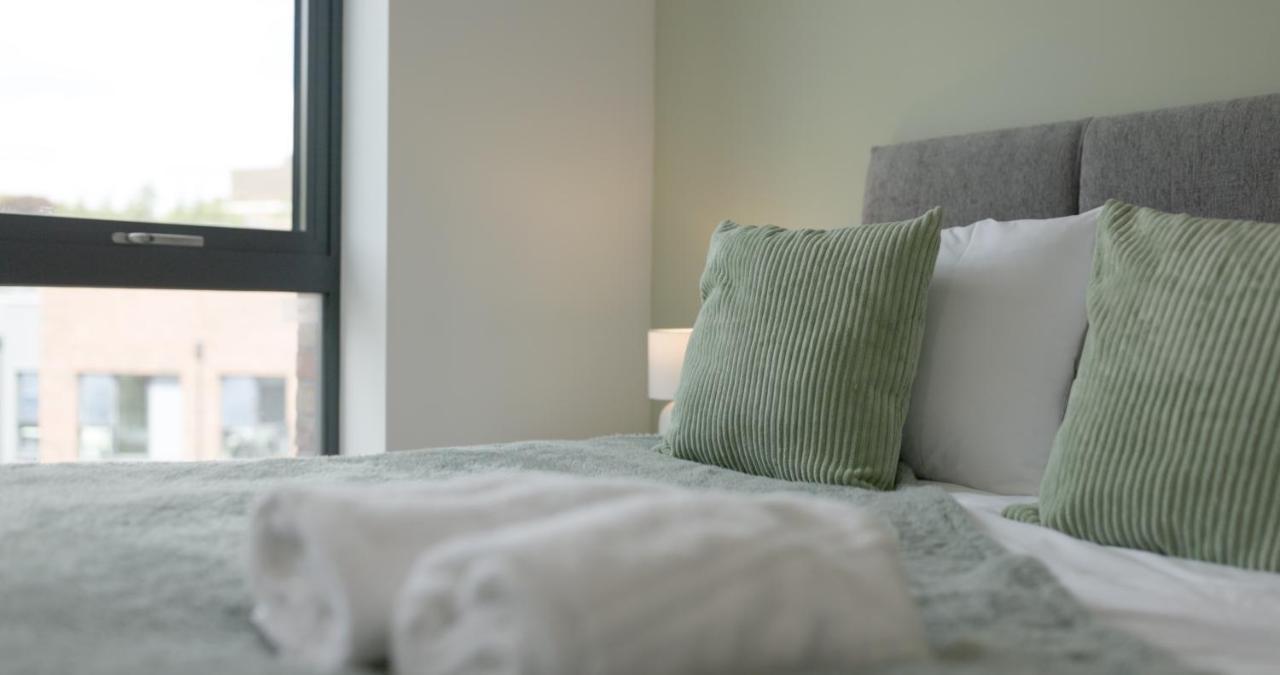Modern 2-Beds - City Centre - Free Wi-Fi - New - Sheffield Buitenkant foto
