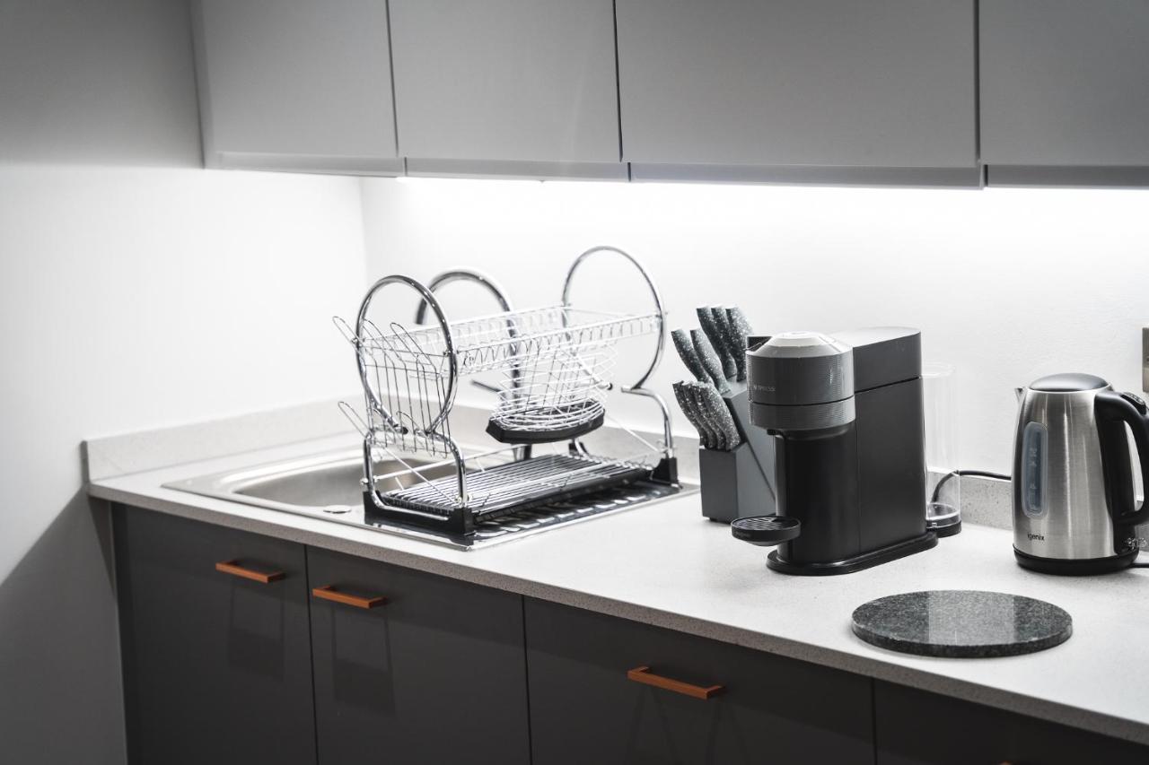 Modern 2-Beds - City Centre - Free Wi-Fi - New - Sheffield Buitenkant foto